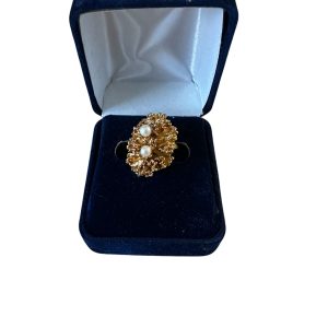 Ring - Gold/Coral Reef/Pearl - Valued at $24